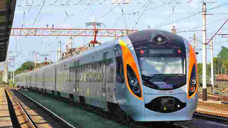 До Дня незалежності між Києвом та Львовом запустять додатковий поїзд «Інтерсіті»