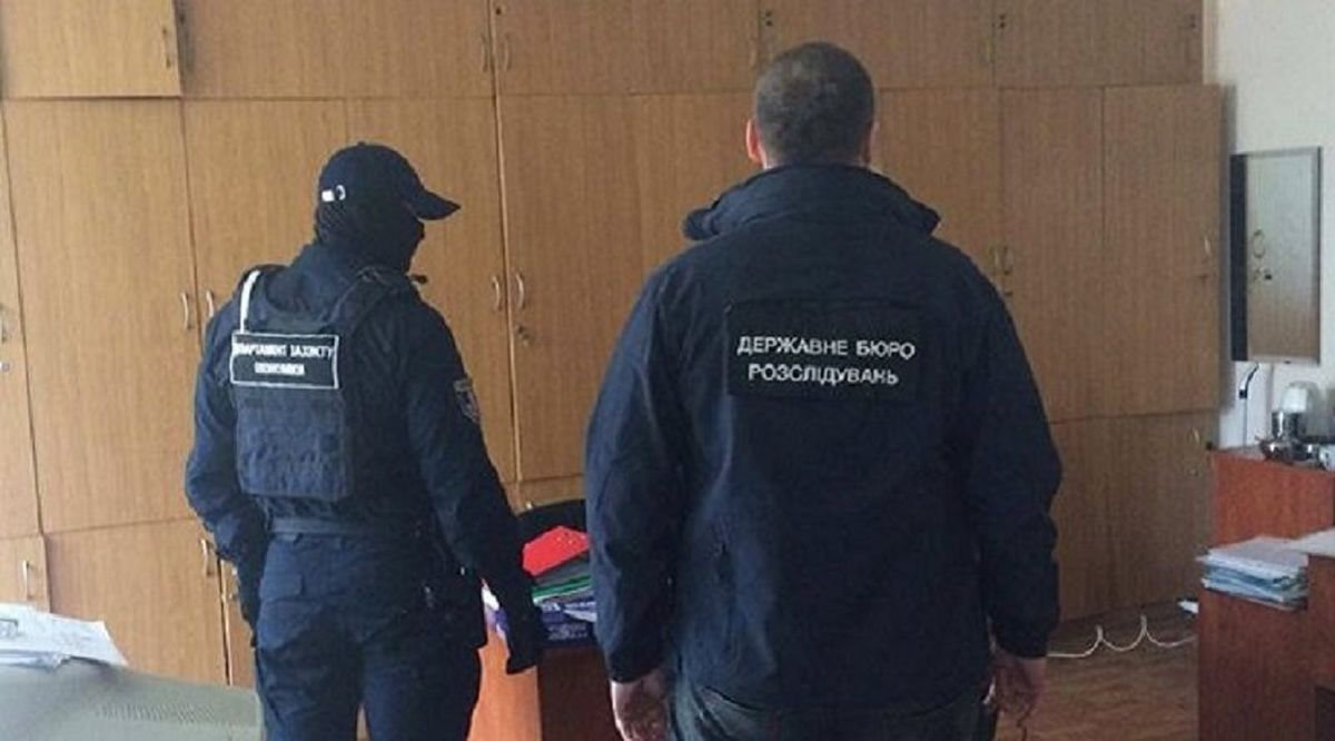 ДБР проводить обшуки на Волинській митниці через схеми з «євробляхами»