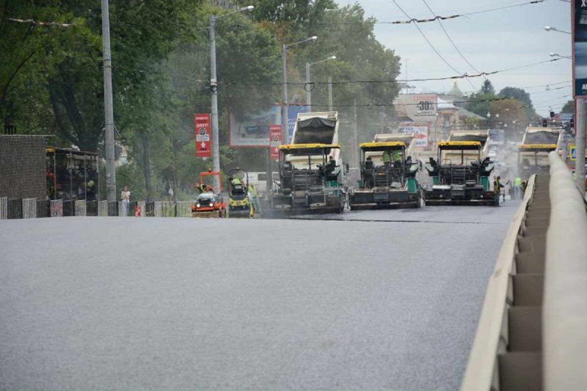 Проїзд мостом на вул. Городоцькій для транспорту відкриють із 15 серпня