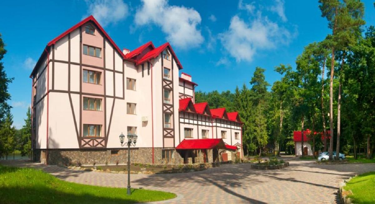 50-річний львів’янин загинув внаслідок падіння з шостого поверху готелю