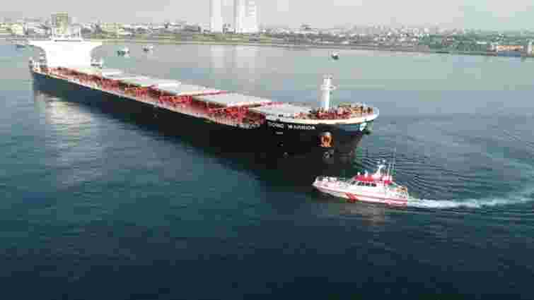 Поблизу Туреччини зіткнулися танкер і судно, що прямувало до України зі США