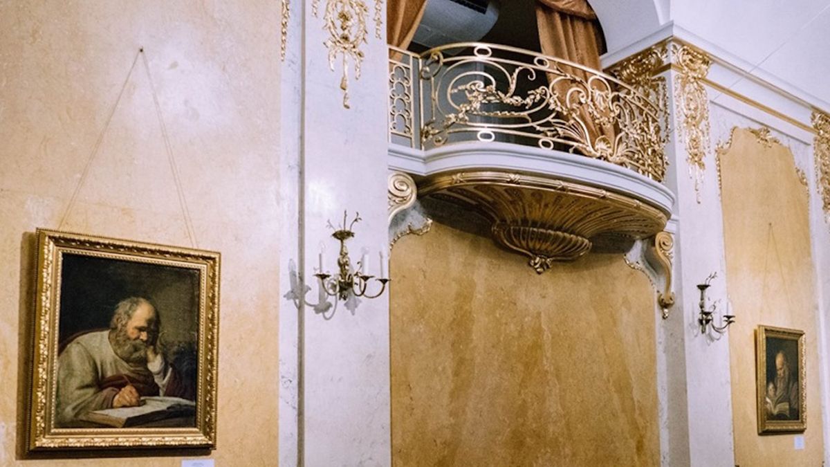 Приїзд «Святого Луки»