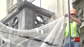 У центрі Львова за майже мільйон гривень відреставрують історичні балкони готелю «Австрія»