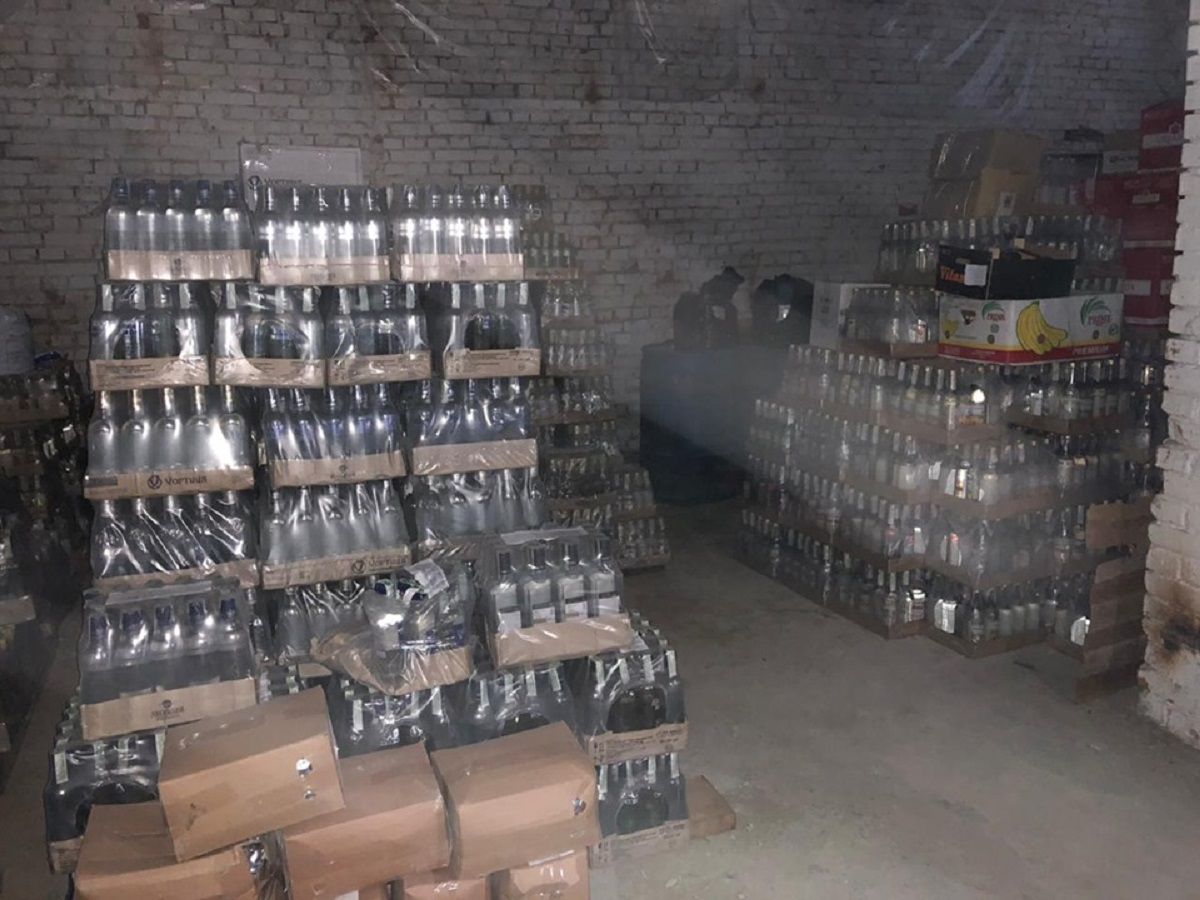 На Львівщині ліквідували мережу підпільного виробництва алкоголю