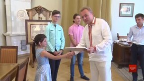 Львівська мерія вручила талановитим дітям по 10 тисяч гривень