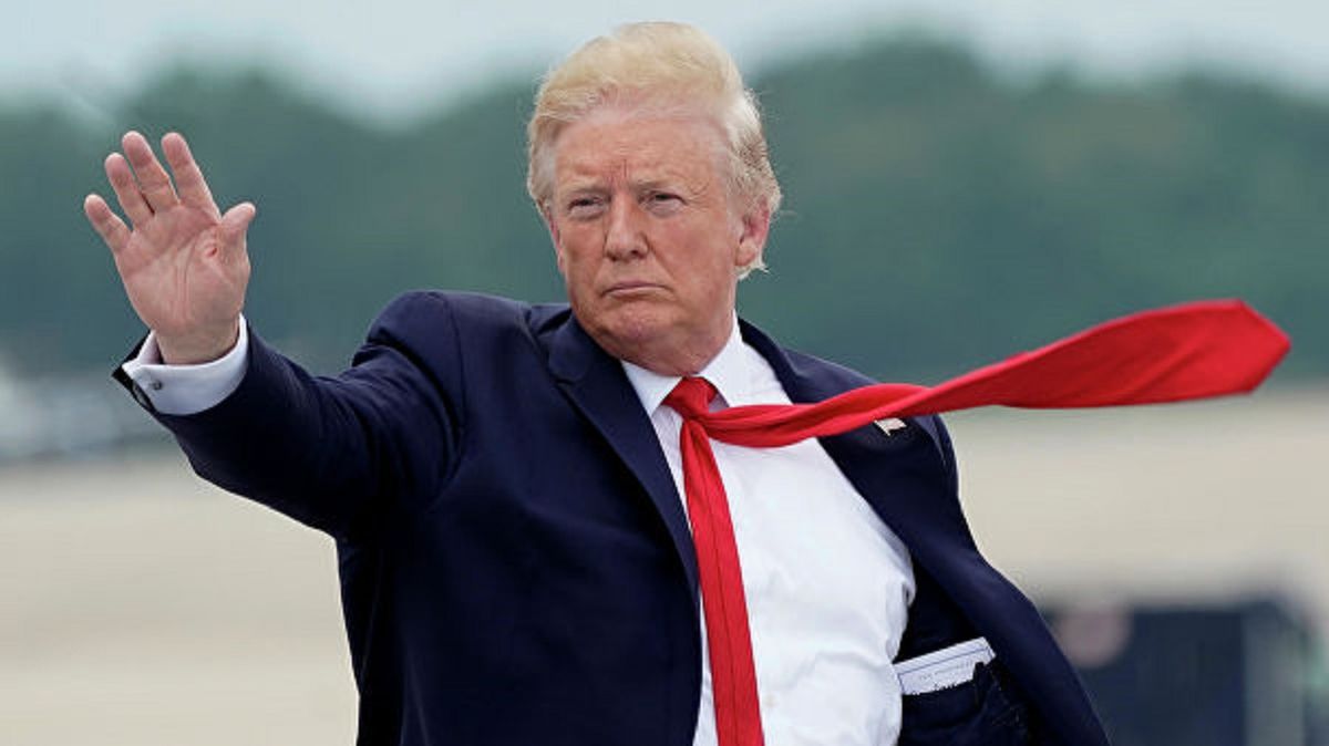 Трамп скасував візит до Польщі, де планувалась зустріч із Зеленським