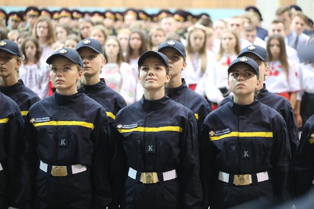 Майбутні рятувальники Львова присягнули на вірність українському народові