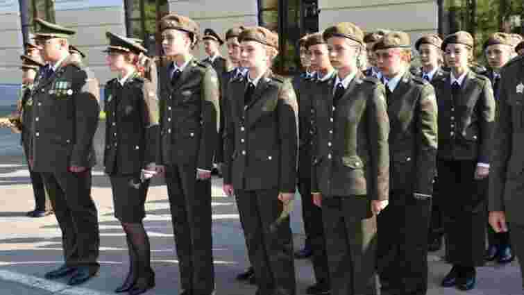 У київському військовому ліцеї вперше почали навчати дівчат