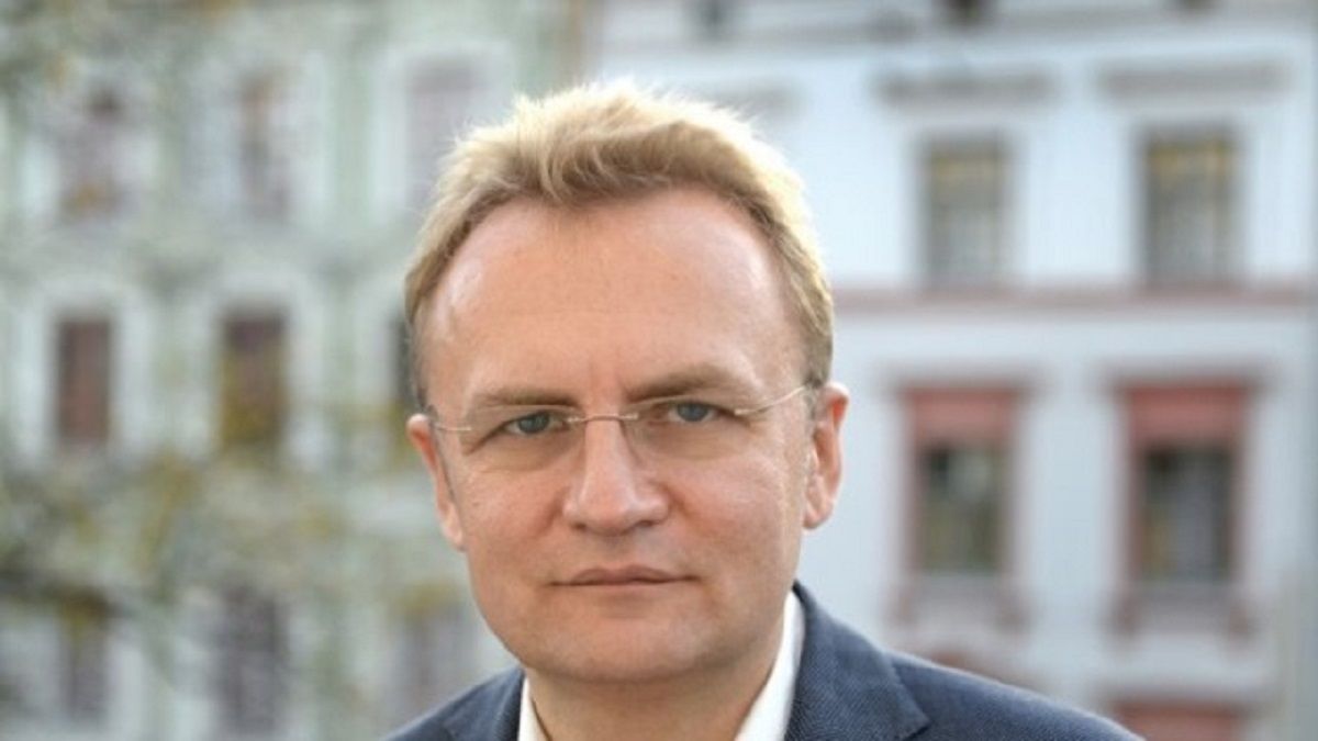 Мер Львова пообіцяв грошові премії за ідеї змін державного та міського управління