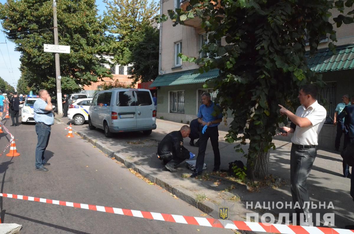 В Житомирі під час нападу на інкасаторів поранили поліцейського з Волині