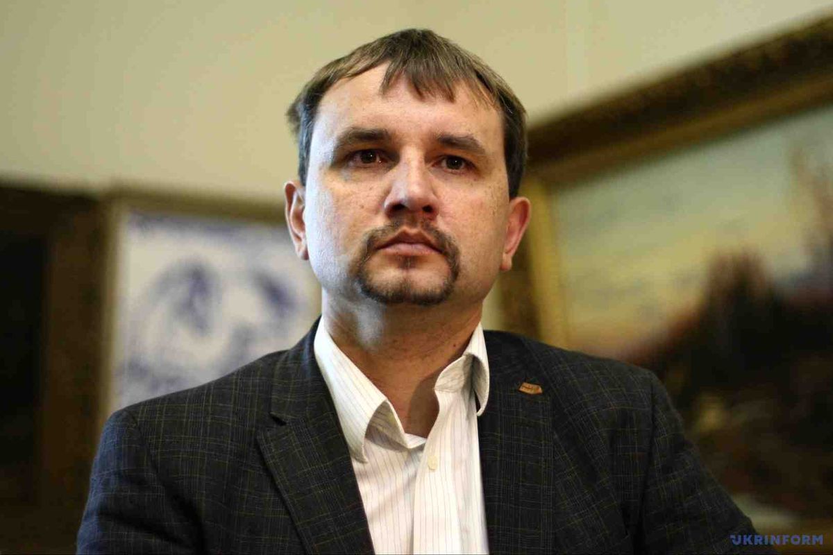 Володимира В'ятровича звільнили з посади голови Інституту національної пам'яті