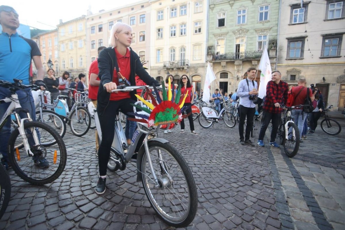 Львів'ян закликають взяти участь у щорічній акції «Велосипедом на роботу»