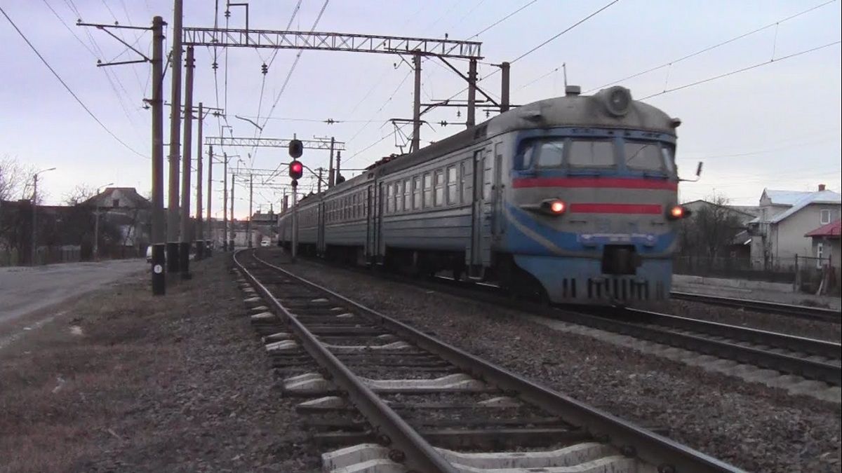 На Сколівщині чоловік отримав важкі травми внаслідок наїзду поїзда