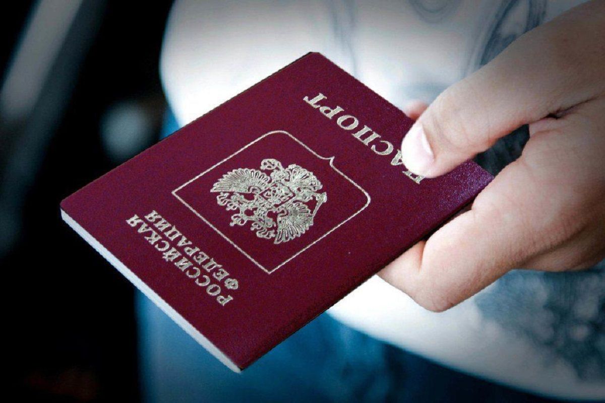Німеччина видає візи мешканцям ОРДЛО з російськими паспортами, – ЗМІ