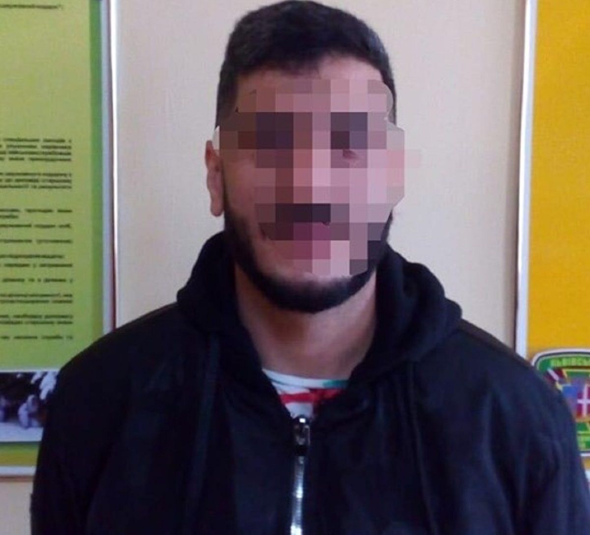 Турок з підробленим документом Швейцарії намагався нелегально потрапити до ЄС через Грушів
