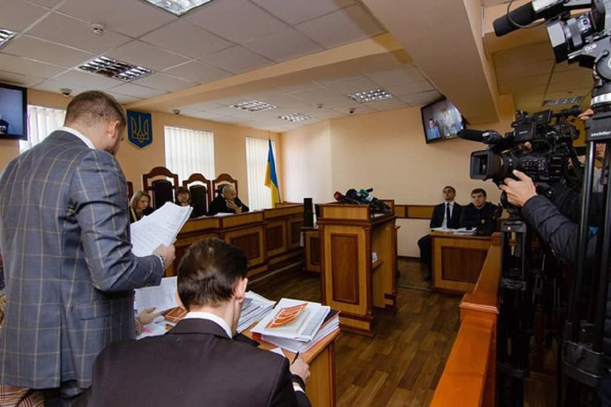Підозрюваного в розкраданнях під час ремонту моста в Дніпрі мостобудівника випустили з СІЗО