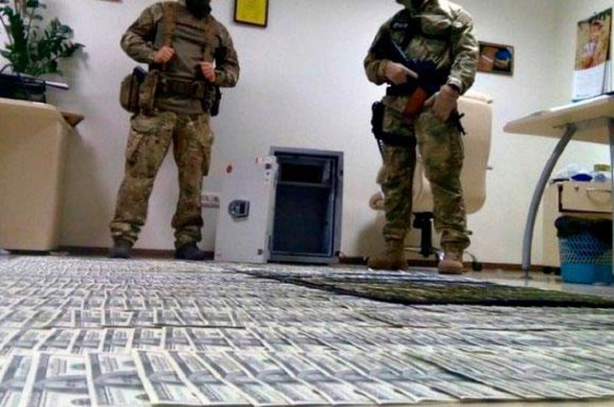 Справу «діамантових прокурорів» передадуть до Антикорупційного суду