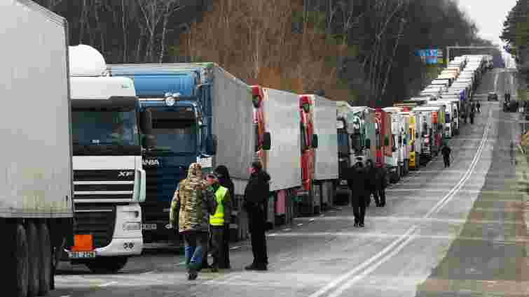 Кабмін планує запровадити платний проїзд українськими автошляхами для іноземців