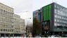 Фасад 7-поверхового офісу у Львові виклали сонячними панелями. Фото до і після
