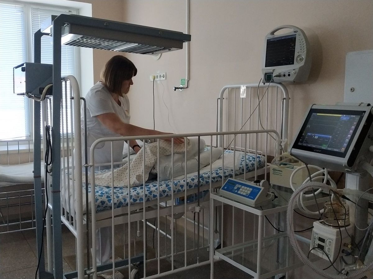 Сіамські близнюки в Чернівцях померли через тиждень після народження