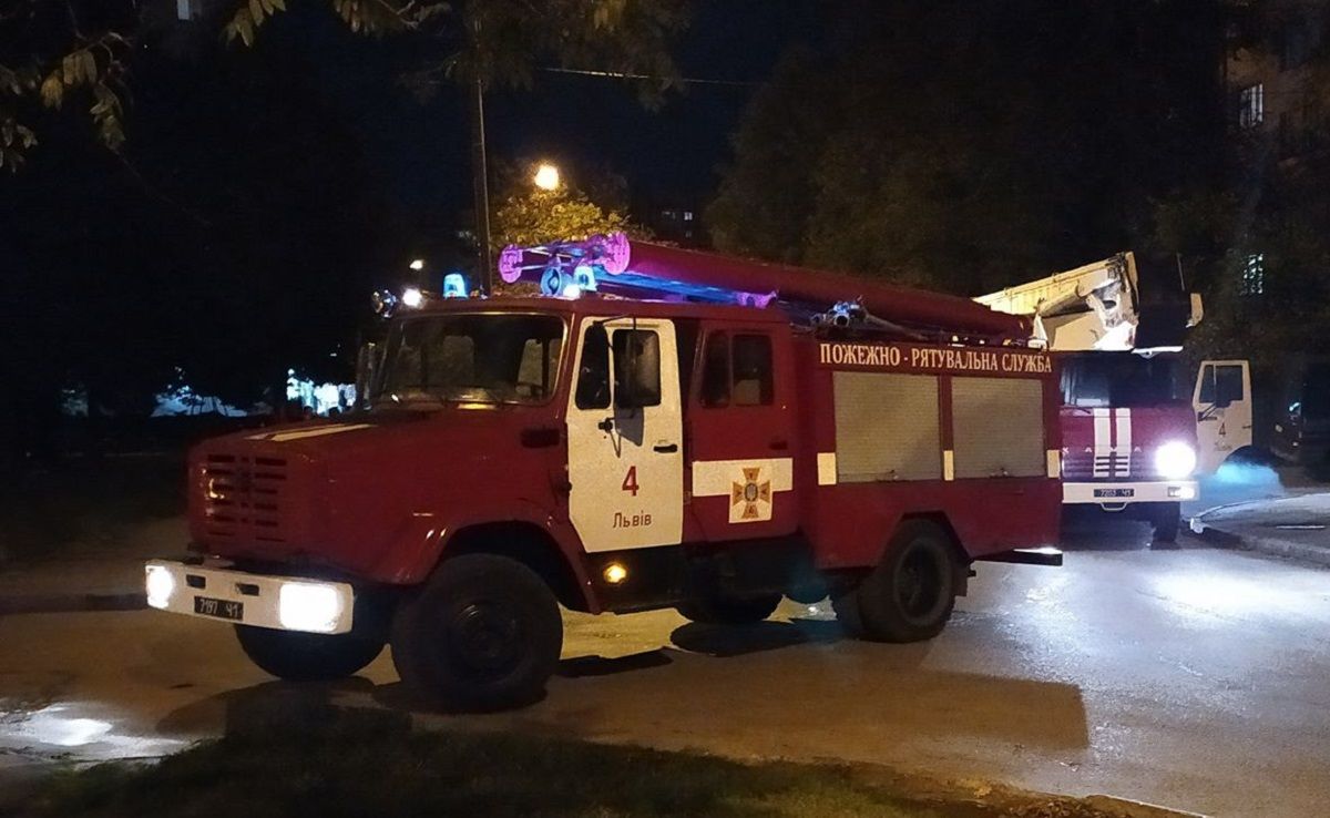 На шостому поверсі багатоповерхівки на вул. Науковій трапилась пожежа
