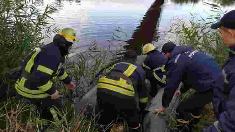 9-річна дівчинка втопилася на Дніпропетровщині при спробі дістати з річки телефон