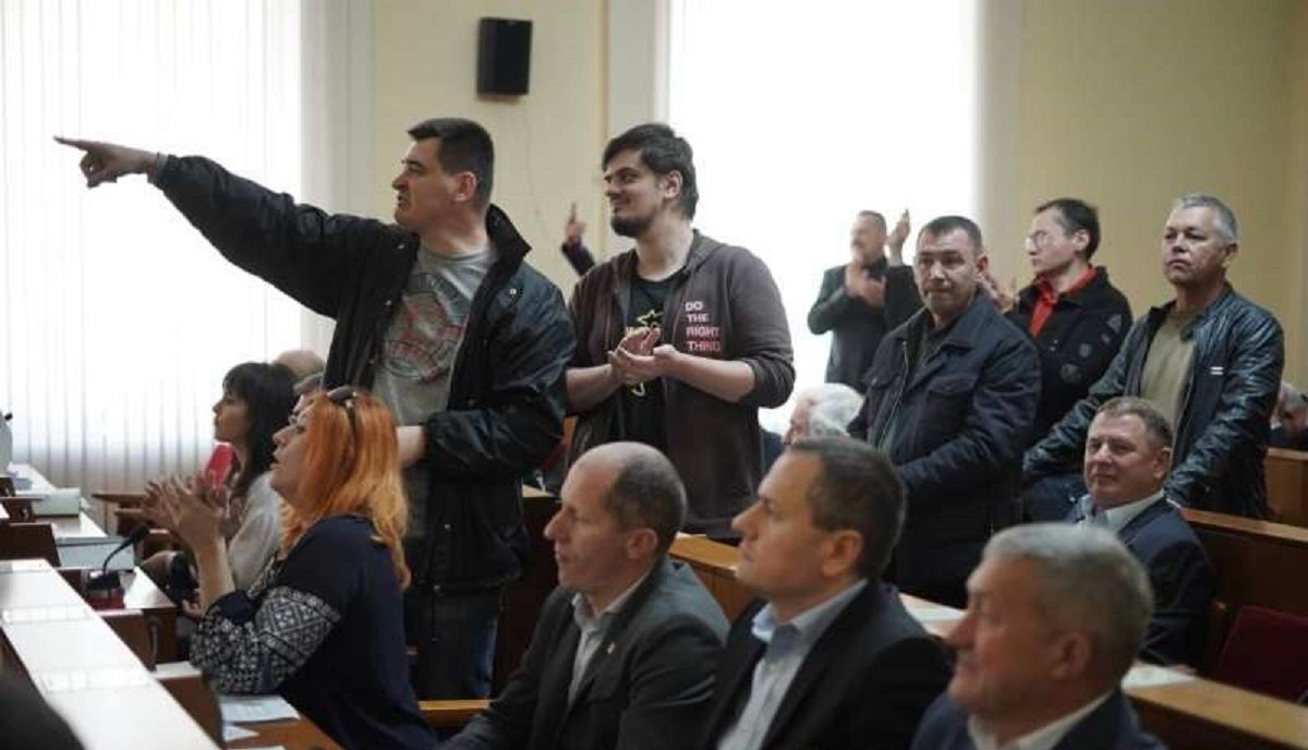 Чернівецька облрада звернулася до Зеленського та Верховної Ради через «формулу Штайнмаєра»