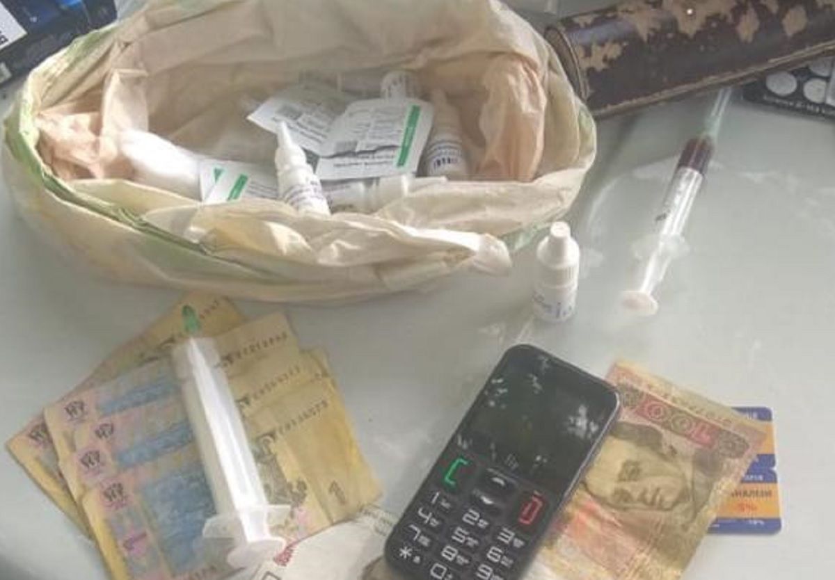 На Львівщині правоохоронці затримали групу наркотоговців
