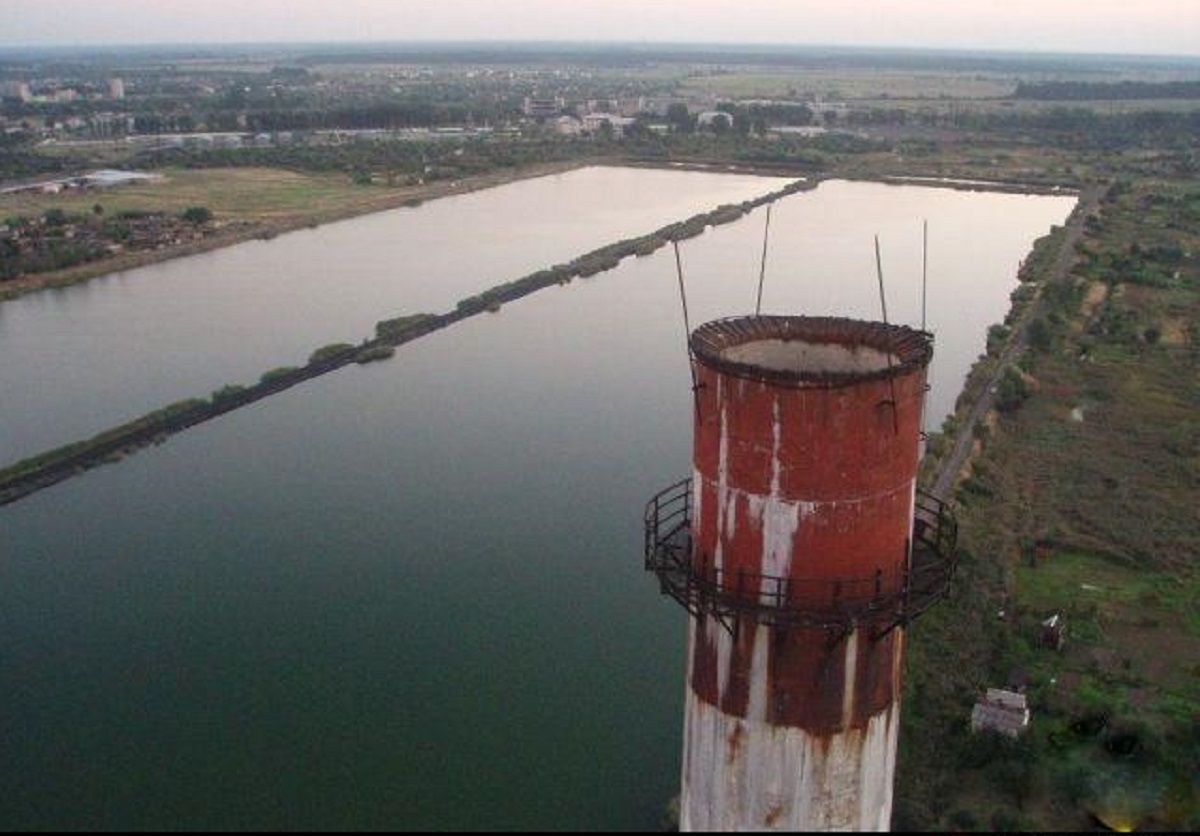 Водолази витягнули тіло невідомої жінки з водосховища у Червонограді 
