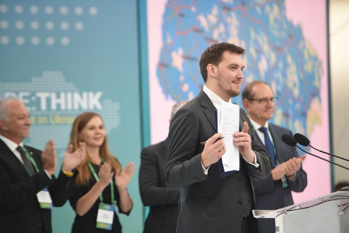Уряд підписав меморандум з мобільними операторами щодо покриття інтернетом всієї України 