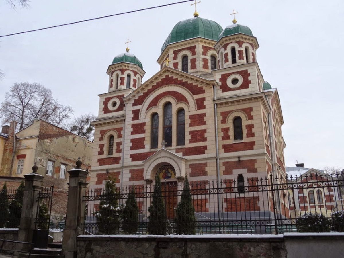 Поліція шукала вибухівку в головному храмі УПЦ (МП) у Львові 
