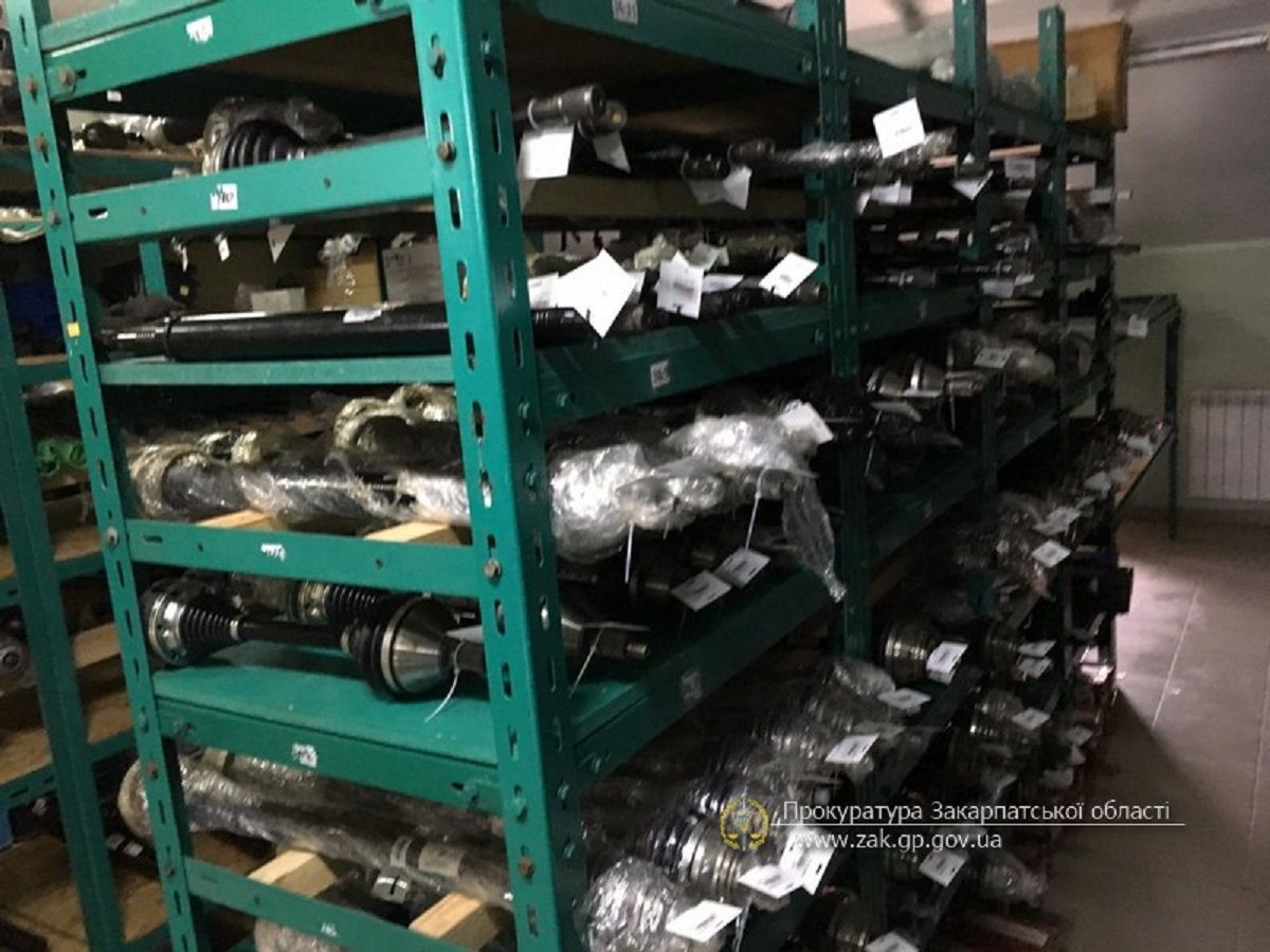 Закарпатський інтернет-магазин автозапчастин запідозрили у несплаті 10 млн грн податків