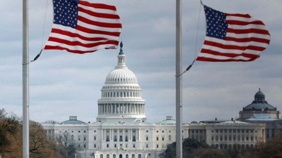 Конгрес США оприлюднив перші стенограми свідчень щодо імпічменту Трампа