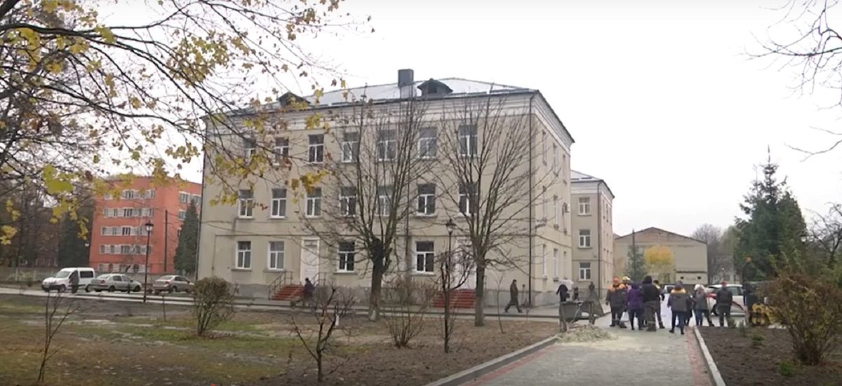 Міська лікарня чи курорт? Як місцевий бізнес підтримує громаду у Добротворі