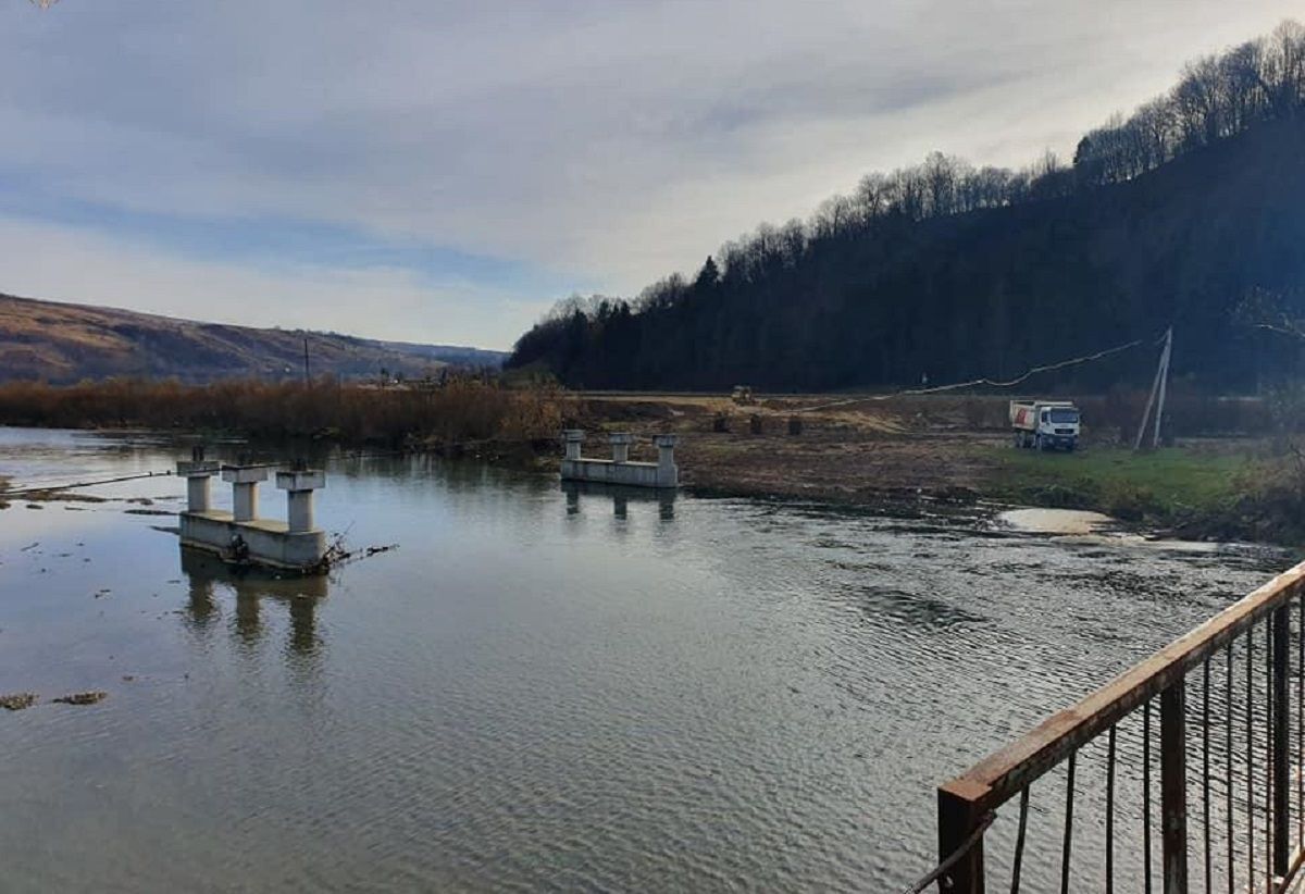 На Сколівщині розпочали будівництво нового моста через річку Стрий