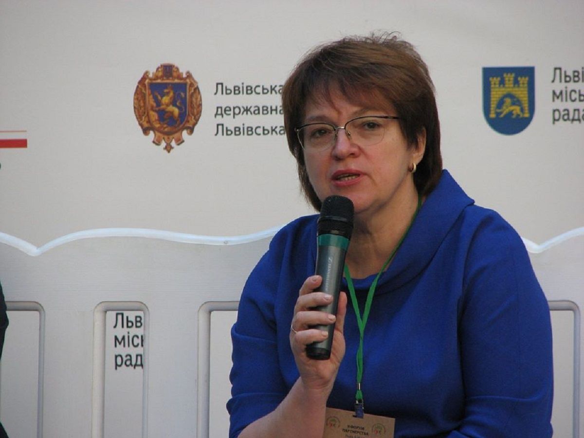 Три фракції Львівської облради вимагають звільнення Ірини Микичак
