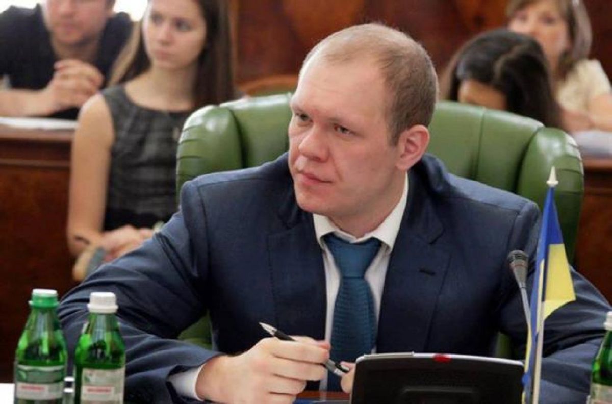Екс-нардепу Денису Дзензерському повідомили підозру через приховування 4,7 млрд грн боргів