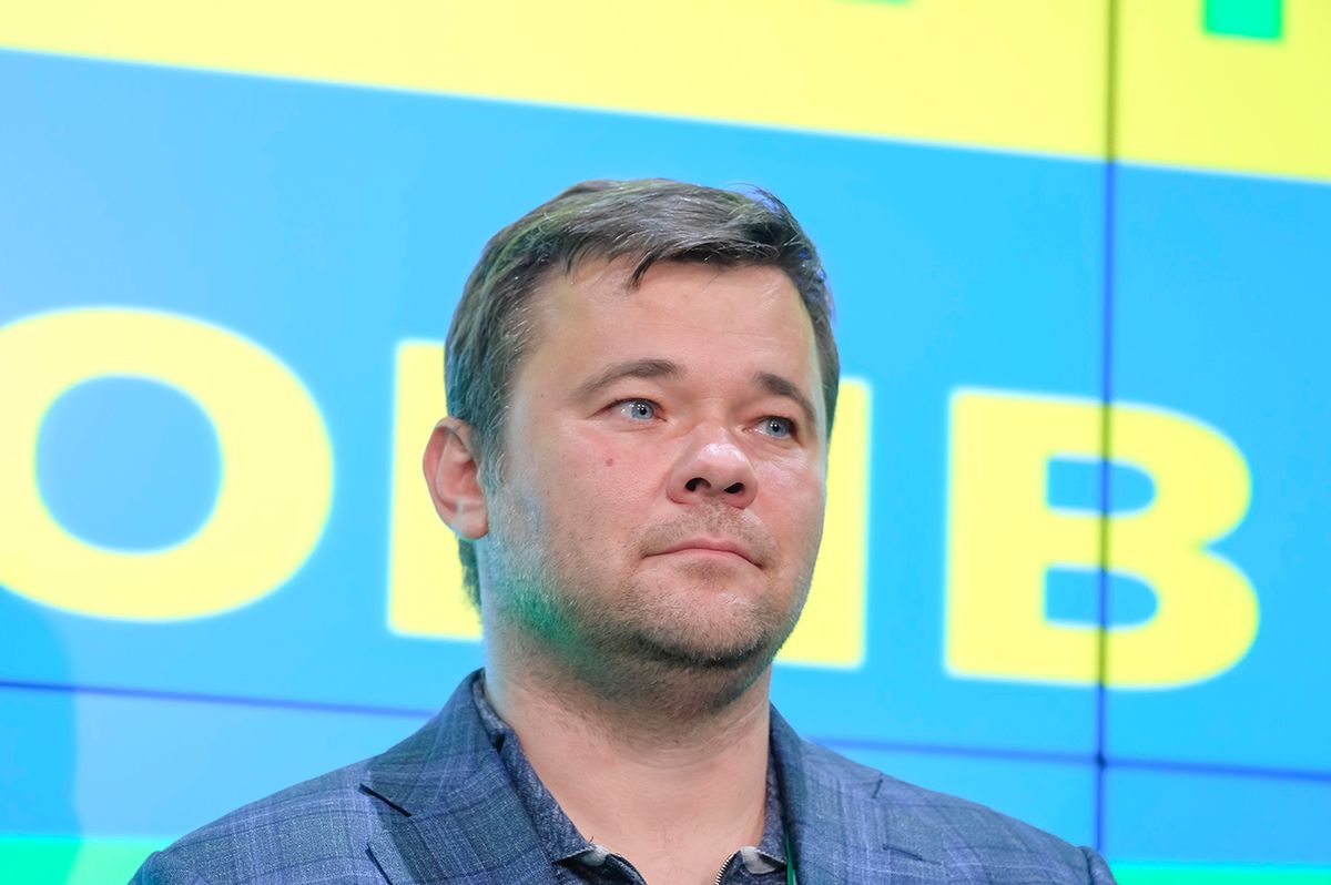 Голова Офісу президента Андрій Богдан поєднував держпосади з роботою адвокатом, – «Схеми»
