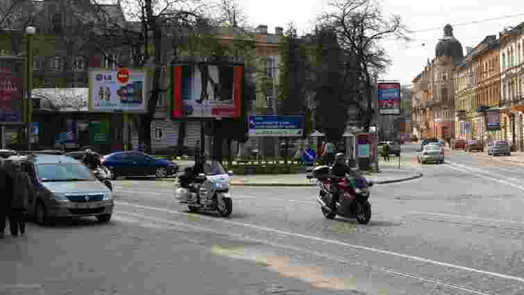 У Львові перенесуть зупинку трамвая №8 на пл. Івана Франка у напрямку від центру