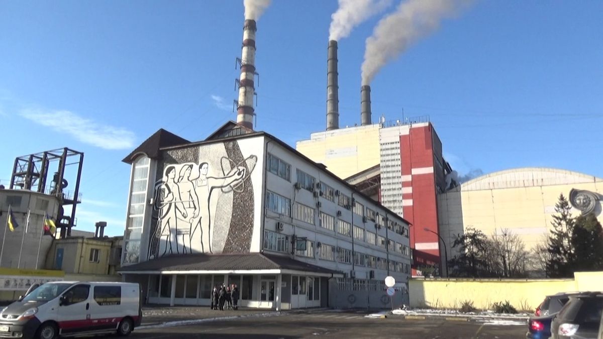 ДТЕК звинуватили у шантажі після оголошення про вимушений простій Бурштинської ТЕС 