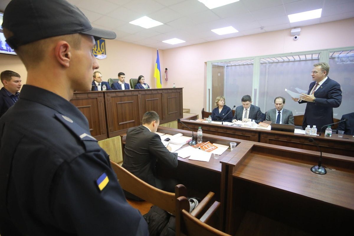 ВАКС скасував заставу для Садового і відпустив під особисте зобов'язання