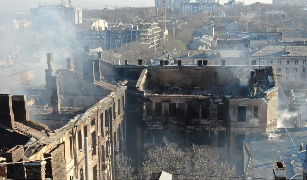 Пожежа в одеському коледжі почалася у кабінеті його завідувачки