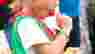 На Львівщині трирічна дитина проковтнула чупа-чупс разом з паличкою 