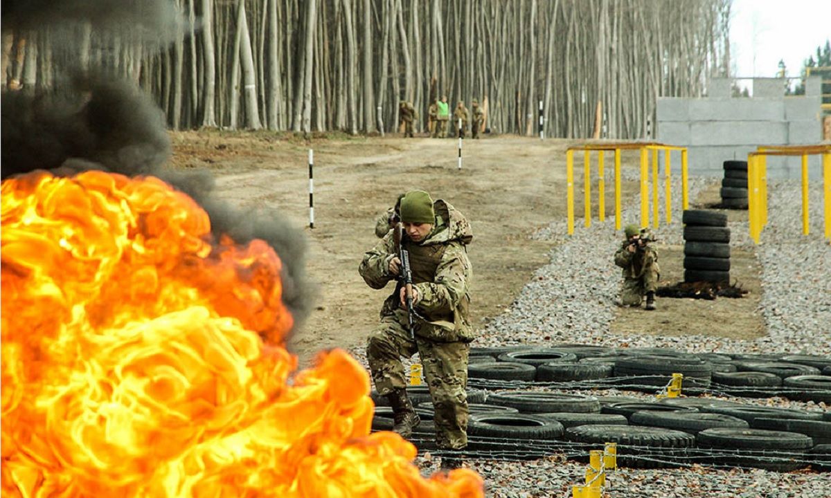 На Львівщині збудували унікальну смугу перешкод для тренування розвідників
