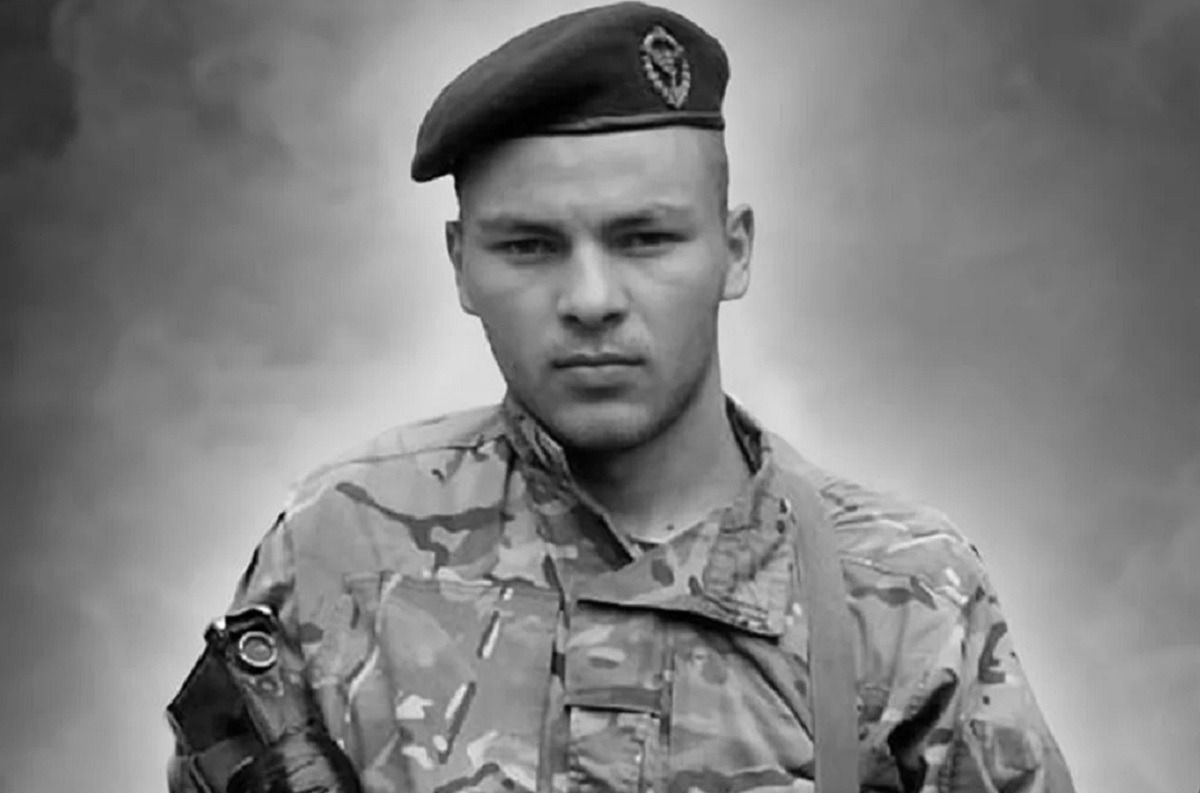 Стало відомо ім'я бійця ЗСУ, який напередодні  загинув під час обстрілів на Донбасі