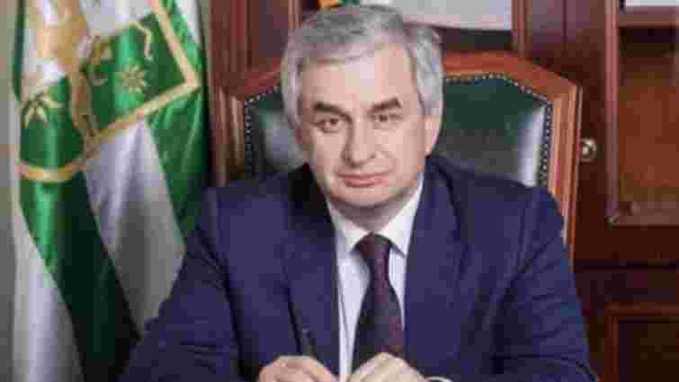 Президент окупованої росіянами Абхазії пішов у «добровільну» відставку