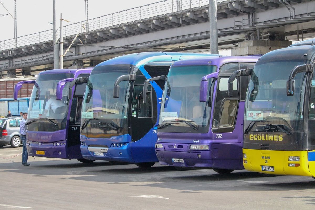 Уряд змінив правила перевірок автобусних перевізників