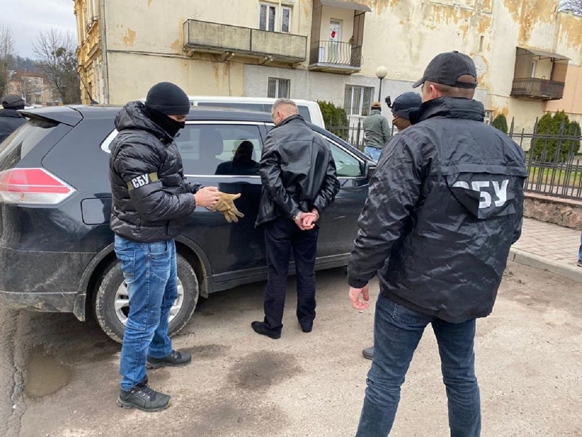 Суд призначив мільйон гривень застави затриманому на хабарі гендиректору «Галсільлісу»