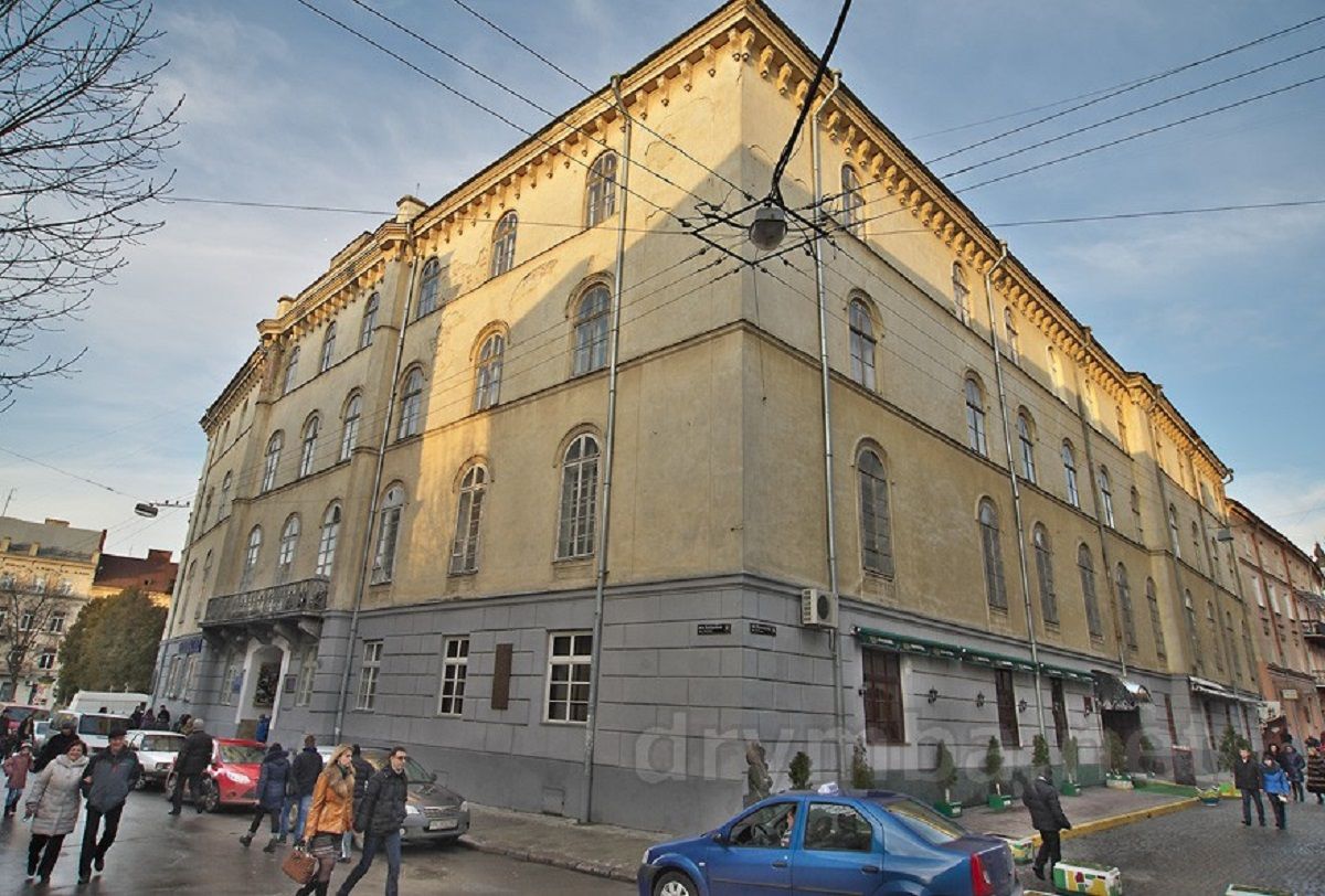 Мер Львова просить Міноборони зберегти Будинок офіцерів