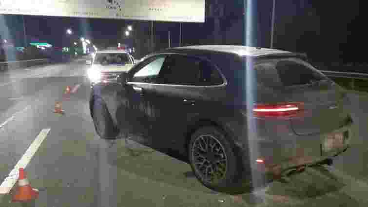 27-річний водій Porsche Macan збив патрульного біля Львова